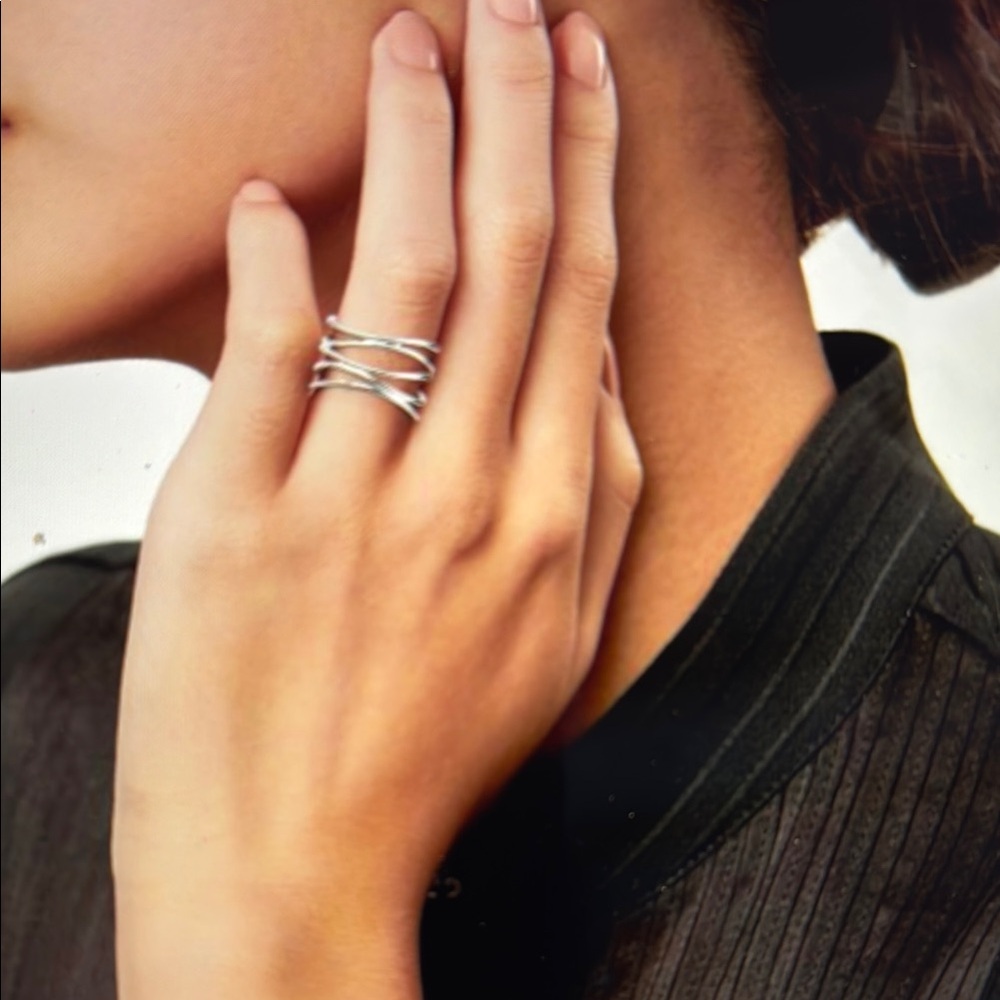 Elegant Silver Ring for Women